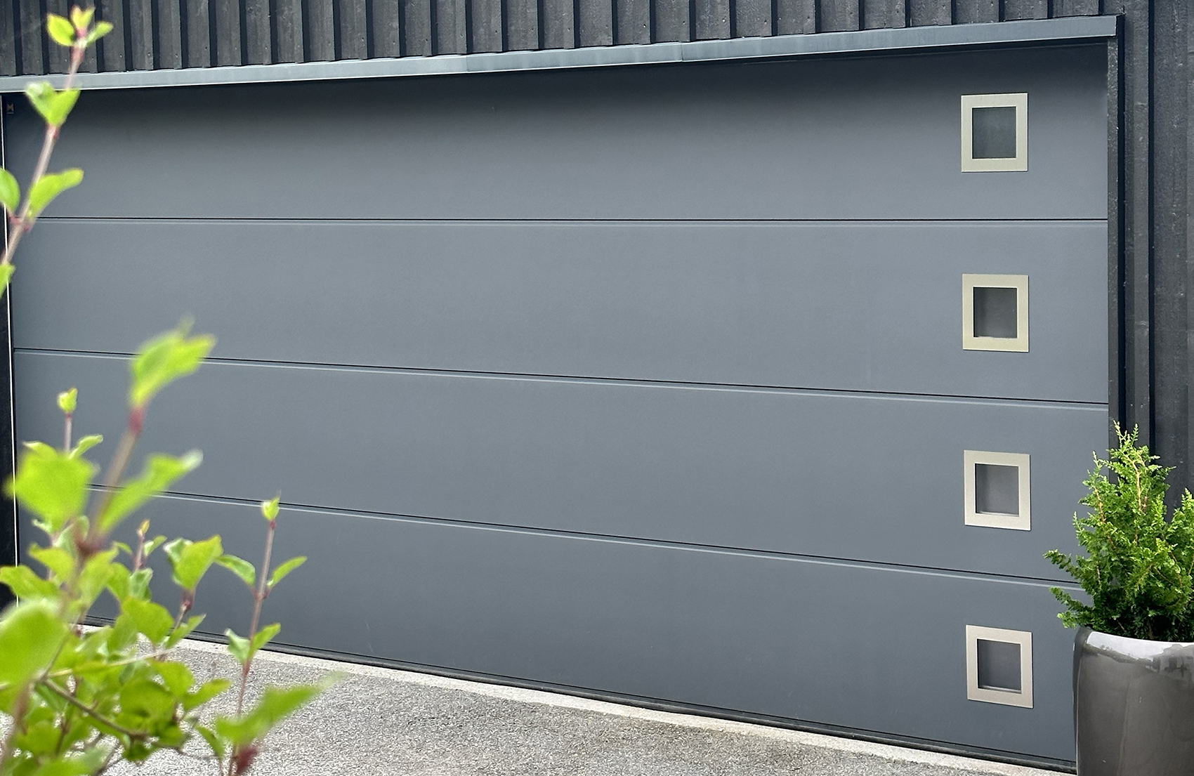 wallners garageport med vindu