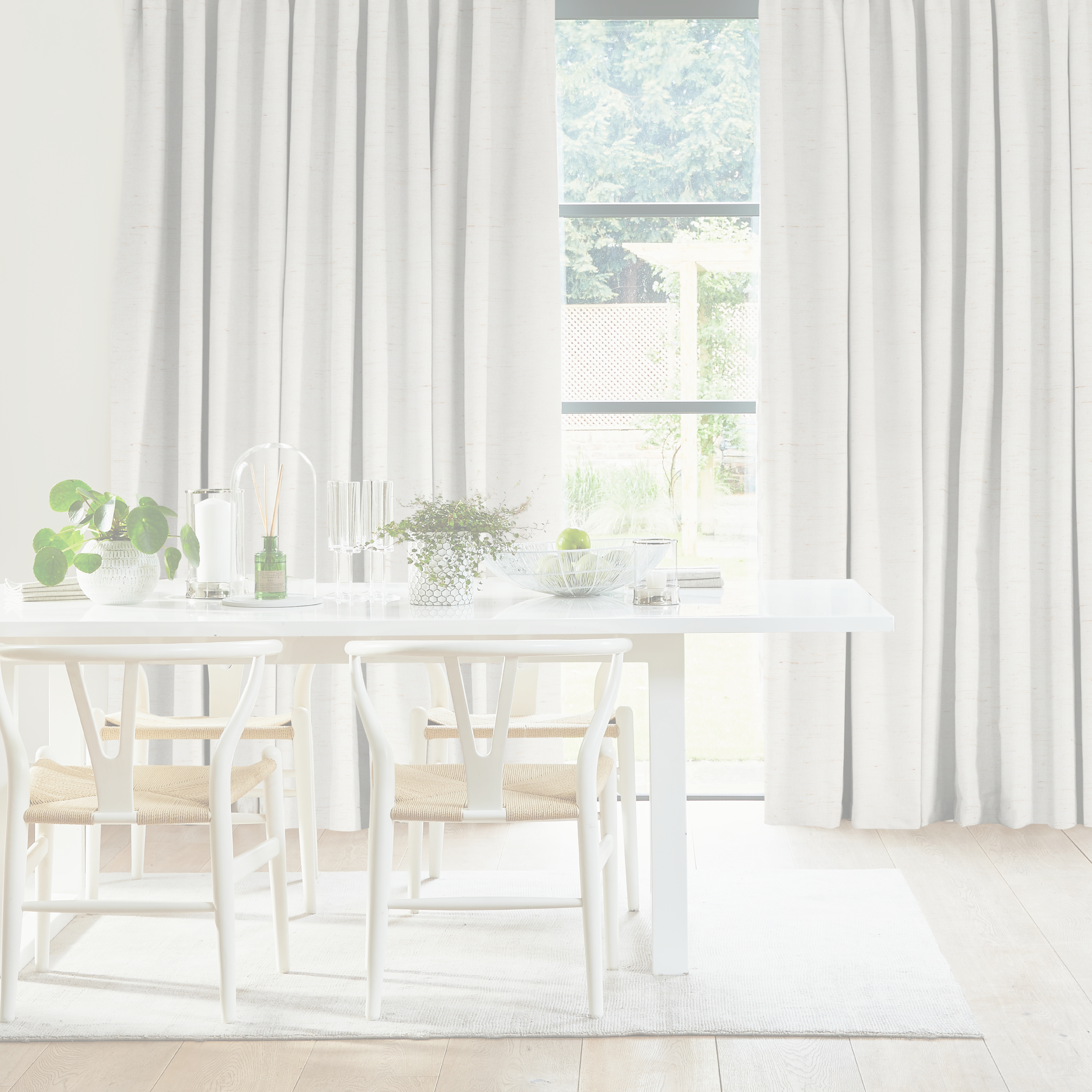 Web Product Bg Curtains 1500X1500 September W